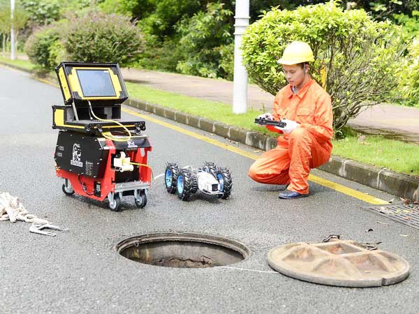 保城镇管道机器人检测