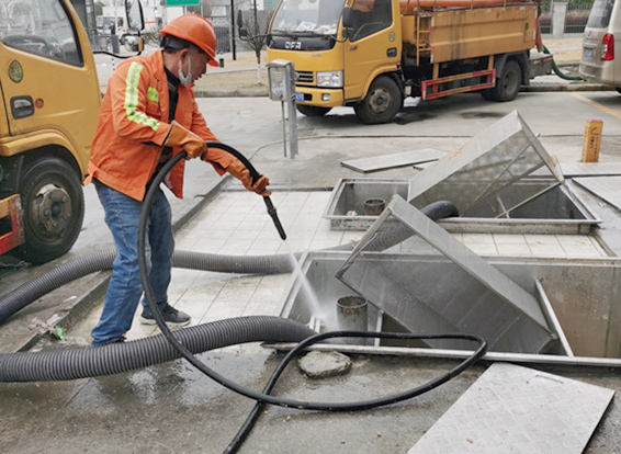 保城镇隔油池清理