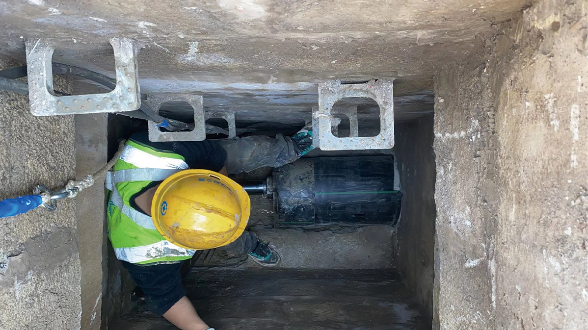 保城镇HDPE短管内衬法